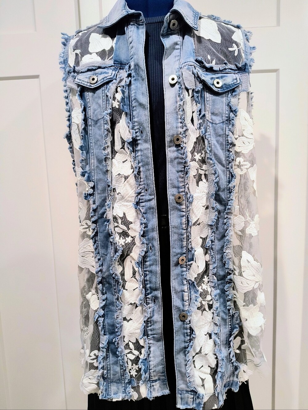 NWT Ethyl Clothing Sleeveless Light Blue Denim Vest with White Floral Lace